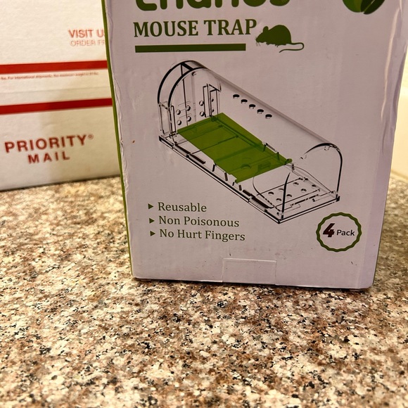 Thanos Mouse Traps Rat Traps for Indoor/Outdoor Use - Picture 3 of 5